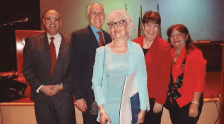 Dr. Emigdio Balda, Decano Facultad de Medicina, Dr. Amalio Belmonte, Secretario, Dra. Gioconda Cunto de San Blas,Galardonada, Dra. Cecilia García Arocha, Rectora, Dra. Inirida Rodríguez, Vicerrectora Académica.