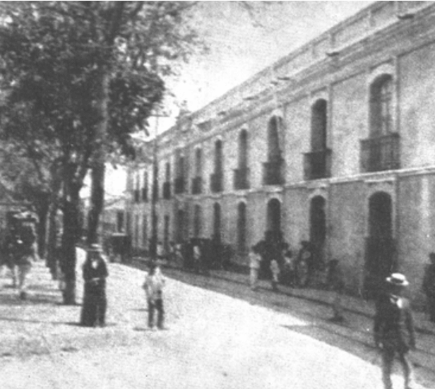 Fachada del Palacio Arzobispal, Antigua sede de la Real y Pontificia Universidad de Caracas. El Cojo Ilustrado. 1900